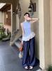 Camisola Halterneck Xadrez Azul com Recortes Irregulares em Tela Feminina Verão Design Roupa Externa Top Slim Sem Mangas