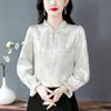 Nova Blusa Nacional Estilo Chinês para Primavera, Nova Camiseta de Manga Longa com Botões e Borda Franzida com Design Único e Temperamento de Nicho para Mulheres