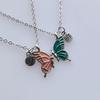 Nuevo collar de mariposa con colgante de aceite para buenos amigos, estilo europeo y americano. Collares de mariposa con deseos transfronterizos para mejores amigos.