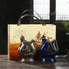 Garrafa de Vinho de Cerâmica Jingdezhen 0,5kg Caixa de Presente Garrafa de Vinho Criativa para Casa Garrafa de Vinho Personalizada Conjunto de Vinho Garrafa para Licor Garrafa Vazia
