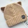 Nuevo Gorro de Punto Trenzado Forrado de Polar Cálido Otoño e Invierno para Mujer Orejas Lindas al Aire Libre Gorro Frío Baotou Venta al por Mayor