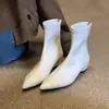 Botas ajustadas elásticas de estilo minimalista francés con cremallera trasera para mujer, con aumento de altura interior, punta fina y moderno diseño de cremallera trasera