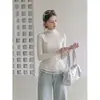 Camiseta feminina de manga longa com gola semi-alta e babado de renda, para outono e inverno, forrada com fleece, quente, camada base, top grosso