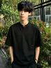 Fabricante Original Verão Masculino Manga Curta Gola V Estilo Coreano Tendência Cor Sólida Roupa Masculina Camisa Básica Preta e Branca