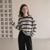 Camiseta de Punto de Manga Larga Rayada con Cuello Redondo Melard para Mujer, Estilo Coreano de Otoño, Top Holgado Vintage de Alta Gama