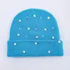 Novos Estilos de Gorros de Tricô, Gorros de Lã, Gorros da Moda com Detalhes de Pérolas para Clima Frio, Gorros de Lã, Gorros Quentes de Tricô de Inverno Atacado