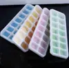 Forma de Gelo com 14 Cubos e Fundo Macio para o Verão Doméstica Forma de Gelo de Apertar Molde de Gelo Quadrado com Tampa Caixa de Gelo Fácil de Soltar