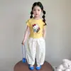 Lindo atuendo para niñas, ropa de verano, ropa infantil dulce y ligera, nuevo modelo 2026, conjunto de 2 piezas: camiseta de manga corta y pantalones largos para niños