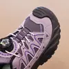 Sapatos femininos, nova coleção outono 2026: tênis esportivos infantis, tênis de corrida com solas macias, para meninas mais velhas, tênis antiderrapantes para atividades ao ar livre e sapatos estilo plataforma
