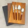 Conjunto de Talheres de Aço Inoxidável 304 em Caixa, Conjunto de Faca, Garfo e Colher Estilo Ocidental com Cabos de Madeira Sapele, Garfo, Faca de Churrasco, Colher de Sobremesa