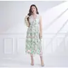 Otoño 2025 Vestido de Diseñador con Escote en V, Encaje, Bordado Tridimensional, Encaje Pesado, Manga de Farol, Ceñido a la Cintura, Bordado de Malla
