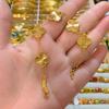 Diseño personalizado sentimiento oro de Vietnam Cinco Flores trébol de la suerte oro tienda misma joyería oro de Vietnam pulsera de trébol para mujer