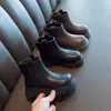 Botas Nuevas para Niña Temporada Otoño/Invierno Botas Cortas Cálidas Elegantes Botas de Piel Botas Martin de Forro Delgado Estilo Británico Versátil Botas de Princesa