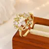 Anillo de corona floral delicado estilo francés tipo hada con doble lazo, lleno de circonia, anillo abierto ajustable para mujer