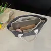 2026 Novo Modelo Bolsa para Reforço Escolar (Ensino Fundamental e Médio), Leve, Grande Capacidade, Bolsa de Mão e Ombro, Estilo College com Bolinhas Fresco e Doce
