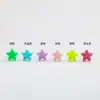 Material de PC Resina Colorida Pequenos Brincos de Tarraxa Estrela de Cinco Pontas Coração Flor Várias Formas Macaron Cores Vibrantes Mini Acessórios de Brinco