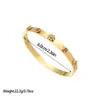 Nuevo Pulsera de Titanio Retro de Alta Gama de Lujo Pulsera de Flor Chapada en Oro Pulsera Distintiva de Acero Inoxidable