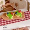 Resina Transfronteiriça Miniatura Artificial Geleia de Matcha Bolo de Creme de Morango Acessórios para Joias DIY Ornamentos para Casa de Bonecas