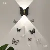 Pegatinas de Pared de Mariposas Sala de Estar Dormitorio Luz de Inducción de Mariposa Lámpara de Pared Estéreo 3D Atrezzo Decorativo Accesorios para el Hogar