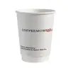 Copo de Café Descartável Embossado com Tampa, Embalagem de Takeaway de Bebida Quente de Camada Dupla para Uso Comercial, Copo de Papel para Chá de Leite, Personalizável