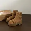 Botas femininas estilo britânico Martin, super populares, western retrô, sola grossa, cano baixo, 2026, novas, com salto, de ganga