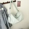 Bolso de Mano de Viaje Versátil Simple Casual con Textura de Hombro Cruzado de Gran Capacidad Moda de Invierno 2026