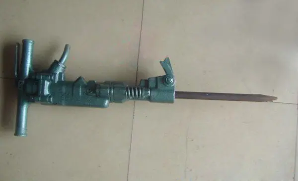 B47风镐.jpg