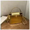 Diseño de Letra Retro Transfronterizo 2026 Estilo Nuevo Caja Simple y Único Textura Casual Bolso Cruzado Elegante Bolso Cuadrado Pequeño
