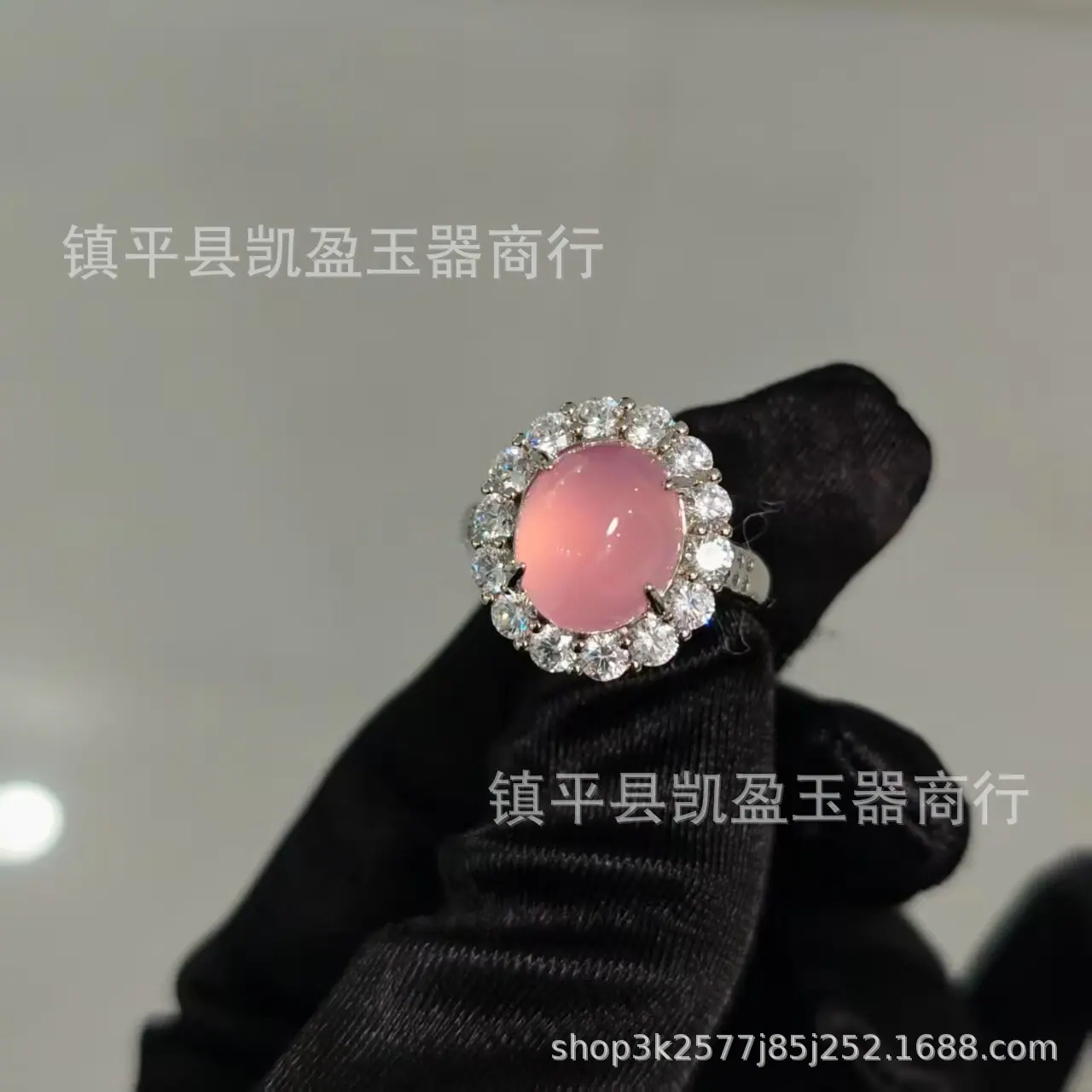 A4F02A81810E2ED266C7303E0AED5D