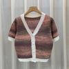Cardigan de Tricô Manga Curta com Combinação de Cores Design de Verão Feminino Senso de Design Nicho Estilo Ocidental Rejuvenescedor Emagrecedor Estilo Hong Kong Chique Top Curto