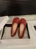 Zapatos de Noche Suaves de Suela Plana Zapatos Planos Amarillos para Mujer 2025 Nuevo Verano Punta Redonda Zapatos de Ballet Suela Suave