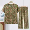 Novo estilo de conjunto de algodão e seda para avós, roupas femininas plus size, vestuário para mães de meia-idade e idosas, blusa solta de manga curta, roupas de verão para idosos