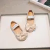 Zapatos Individuales de Estilo Coreano 2024 sin Cordones con Lazo Lindos para Bebé Cómodos Zapatos Individuales para Niñas Suela Suave Zapatos Individuales de Princesa Zapatos Individuales para Niñas