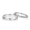Anel de casal um par de anéis masculinos e femininos simples moda temperamento coreano anel de zircônia coroa anel de diamante de simulação aberto para casamento