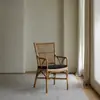 Cadeira de Jantar de Rattan de Planta Indonésia Estilo Silencioso Casa de Hóspedes Hotel Casa Cadeira de Rattan Pura Feita à Mão Cadeira Designer com Braço Encosto