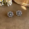 Brincos redondos de pérola estilo retrô francês, exalando uma vibe luxuosa e sofisticada, modernos e delicados, um acessório único e versátil para mulheres