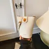 2026 Bolso Cubo Versátil Estilo Coreano Casual Simple de Gama Alta para Viajes Diarios Bolso Cruzado para Teléfono Móvil