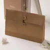 Bolsa para Archivos Bolsa con Impresión para Archivos Bolsa de Empaque de Manga Corta para Café Sobre con Correa Vintage A5 Piel de Vaca Cartón Negro Enrollado