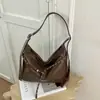 Bolso casual retro de gran capacidad transfronterizo para mujer, nuevo modelo 2026, bolso de hombro para el trabajo, bolso cruzado, bolso tote a la moda