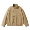Ropa de Hombre Beijie 2026 Otoño Nueva Llegada Hebilla de Avión Chaqueta de Cuello Alto para Hombre Chaqueta de Trabajo Holgada Retro Top
