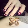 Anillo de Drama Coreano Jun Ji-hyun Anillo Abierto Envolvente de Diamante Hueco de Cruz Distintivo Estilo Coreano Anillo para Mujer