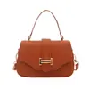 Bolso cuadrado pequeño retro estilo francés para exportación, nuevo bolso de nicho estilo coreano 2026, bolso de hombro moderno y a la moda para el día a día
