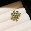Anillo Delicado de Flor con Circonita Chapado en Oro Real de Color Dopamina, Anillo de Dedo Índice de Lujo Ligero de Gama Alta, Joyería de Moda para Mujer