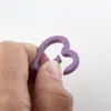 Color de pintura hebilla de resorte de aleación en forma de corazón anillo de resorte abierto llavero para auriculares colgante de equipaje accesorios de bricolaje