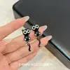 Pendientes de Gatito Negro Lindos de Dibujos Animados Diseño de Nicho Elegantes con Estilo Exquisitos Lujo Accesible Versátiles Pendientes de Moda