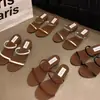 Sandalias de hada estilo francés con tacón de cuña, nuevo verano 2026 para exteriores, sandalias de tacón alto de tiras finas de nicho
