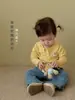Camiseta Base Linda para Niñas con Pequeños Detalles Izquierdo y Derecho, Camiseta de Muñeca Estilo Coreano de Otoño, Top 3D de Conejo para Niños