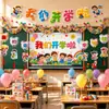 Decorações para a volta às aulas para escola primária e jardim de infância, atmosfera de cerimônia, guirlandas de bandeirinhas, arranjos de cena para sala de aula, guirlandas de lamê, decorações suspensas