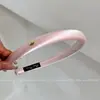 Diadema Retro de Satén Estilo Francés con Acentos Dorados, Nueva Colección de Primavera, Accesorio Diario Suave y Elegante para Mujeres