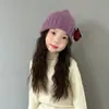 Chapéus Infantis para Meninos e Meninas no Outono e Inverno, Chapéus de Tricô de Ursinho Fofo, Chapéus Pulôver à Prova de Vento e Quentes, Chapéus com Proteção para as Orelhas para Meninas, Modernos